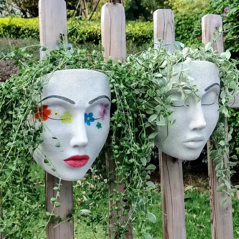 Wall Face Planter