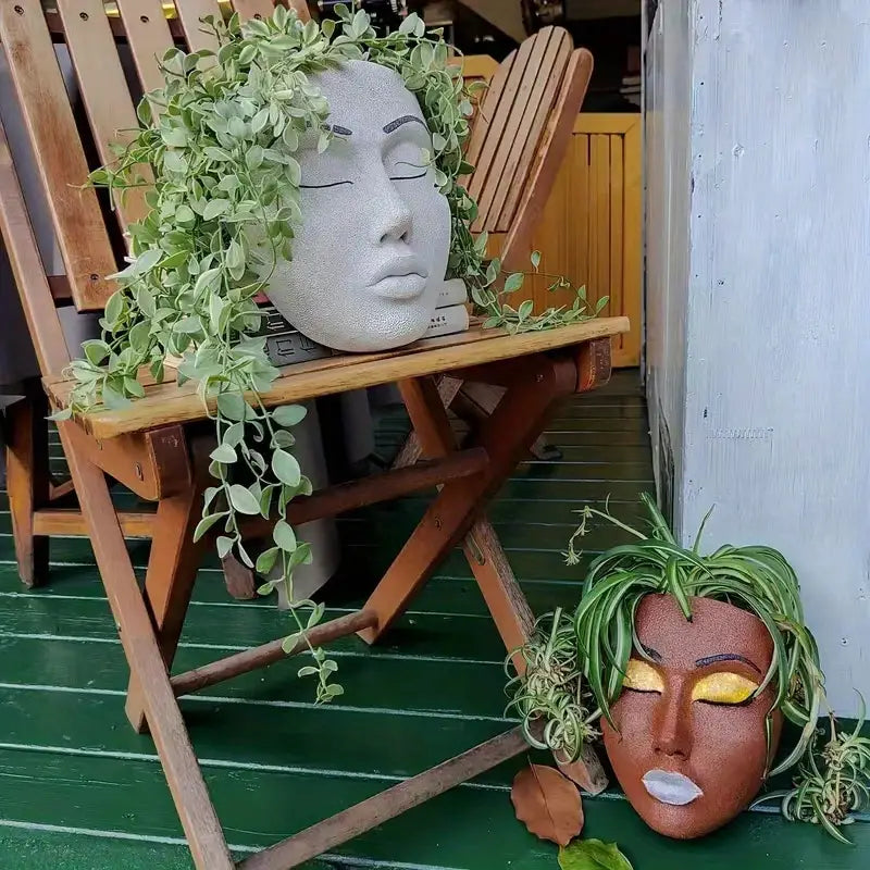 Wall Face Planter